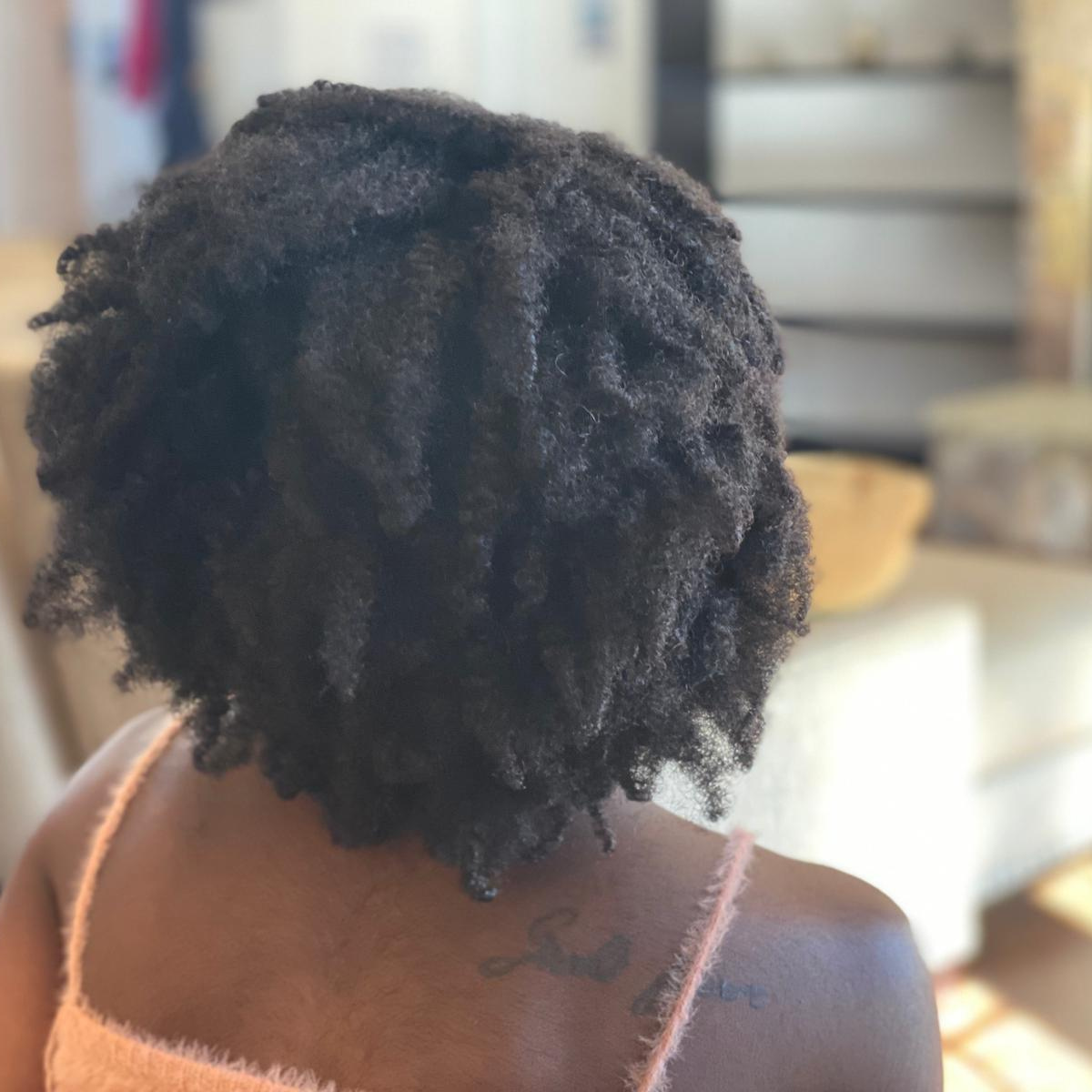 How to Determine Your Hair Porosity at Home: A Simple Guide